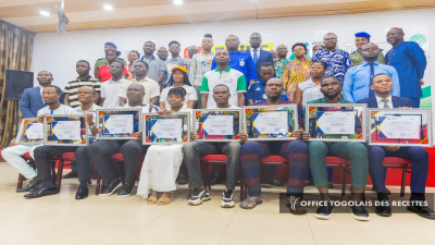 FOIRE INTERNATIONALE DE LOME 2025 : L’OTR CONSOLIDE LE DIALOGUE FISCAL ET RECOMPENSE L'EXCELLENCE